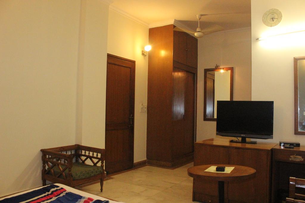 Hotel City Centre Inn Nizamuddin Нью-Делі Номер фото