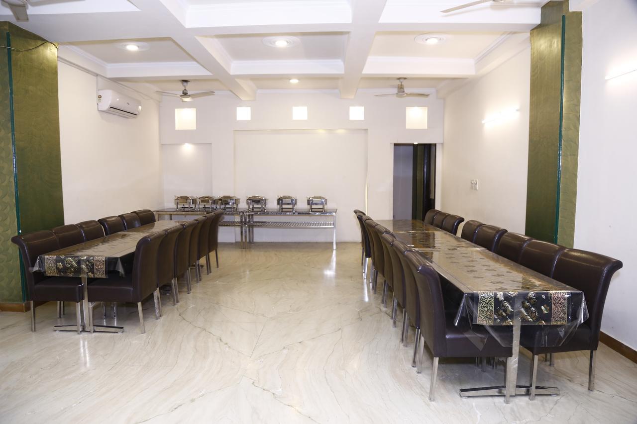 Hotel City Centre Inn Nizamuddin Нью-Делі Екстер'єр фото